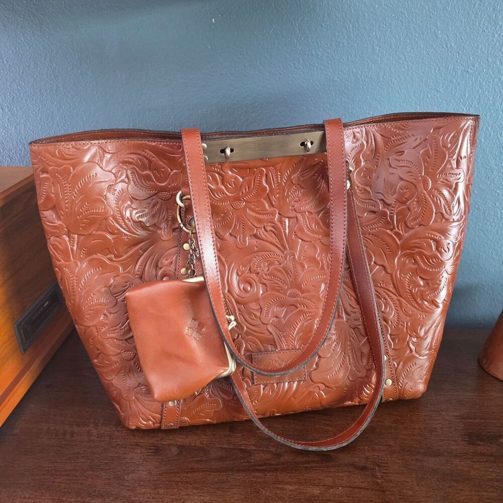 NWT Patricia Nash Benvenuto Florence Brown Tooled Large Tote Leather Studed Coin - Picture 2 of 11